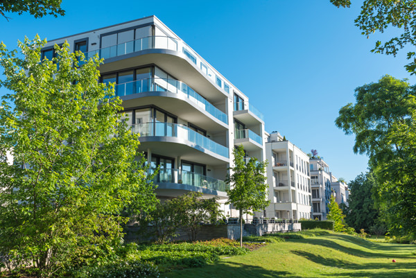 Blick auf Miethäuser in Berlin