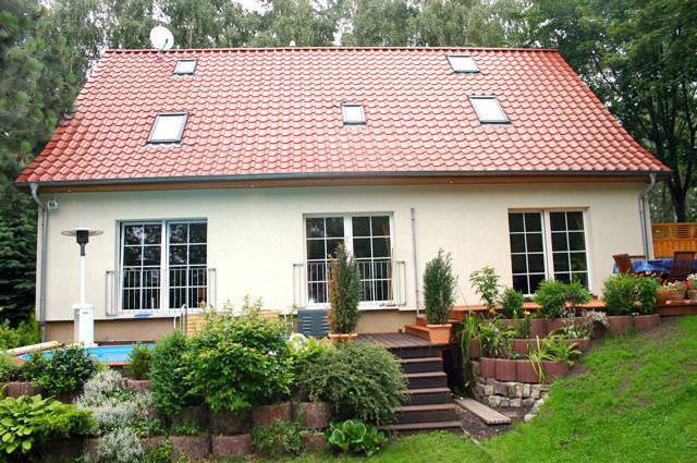 Haus mit Garten über Makler kaufen Berlin-Altglienicke